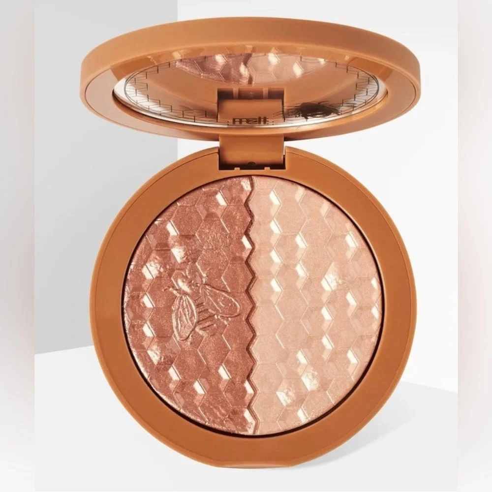 Melt Cosmetics Digital Dust Duo Bee Honeycomb Highlighter, Blush & Bronzer